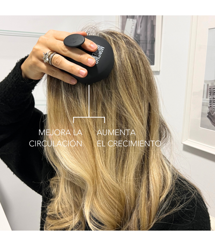 Moncho Moreno Magic  Brush Massage Negro